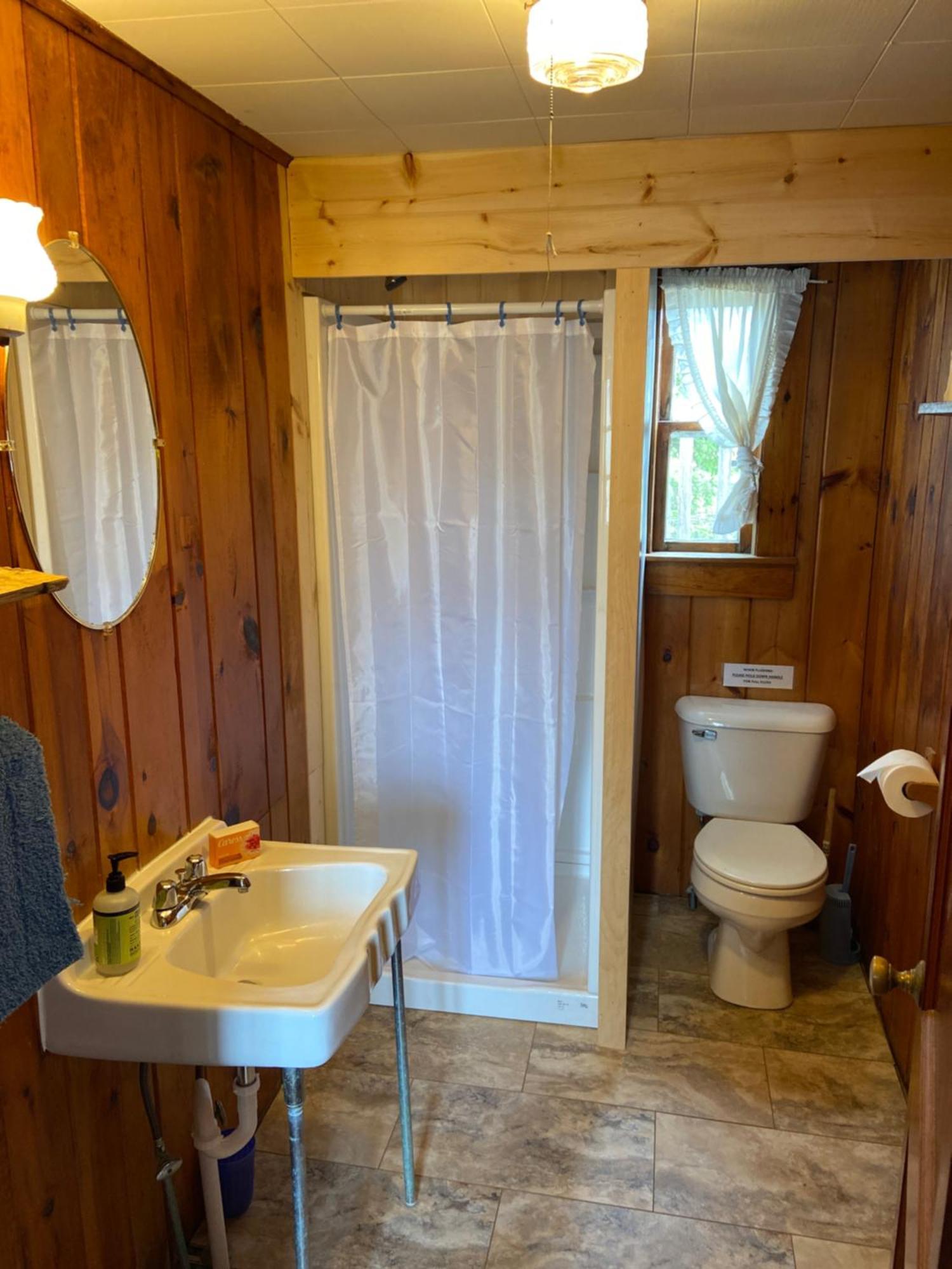 Spinneys Guesthouse & Beach Cottages Phippsburg Eksteriør bilde