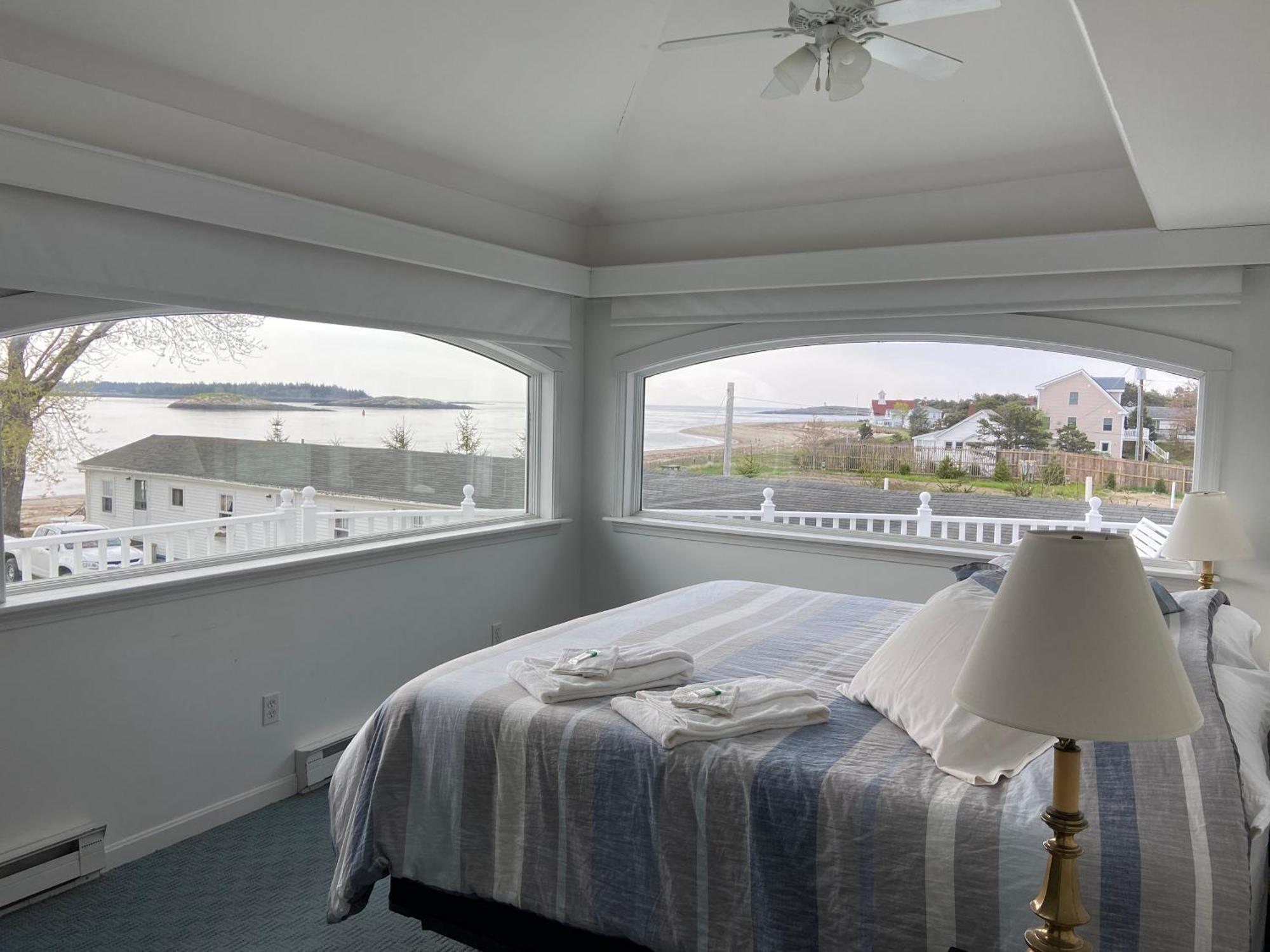 Spinneys Guesthouse & Beach Cottages Phippsburg Eksteriør bilde